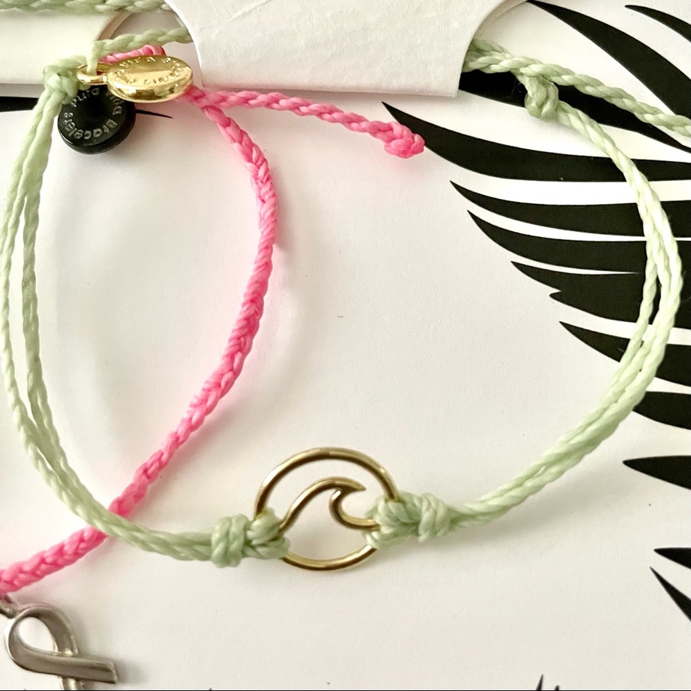 [pura vida] 3 Bracelets with Charms - Picture 4 of 4